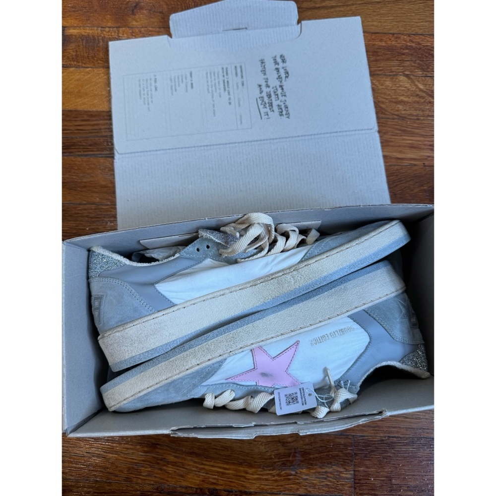 Golden Goose Ball Star low-top sneakers with
Swarovski crystals
Brand NEW! - Picture 11 of 11